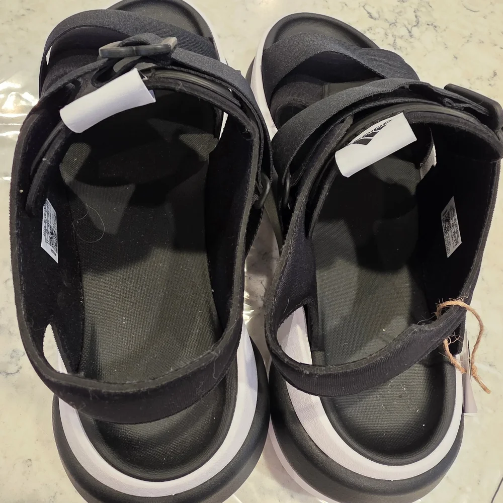 Adidas Mehana Platform Sandals Women’s Size 11 Black/White NWT!